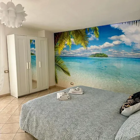 Butterflyhouse2 * Monserrato