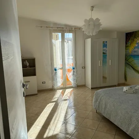 Butterflyhouse2 Monserrato