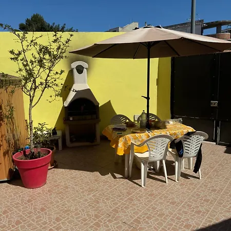Butterflyhouse2 مونسيرّاتو